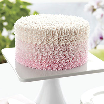 Ombré Pink Flower Tip Cake / Yellow Fluffy Cake